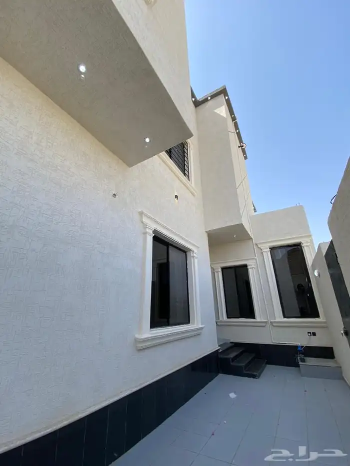 فيلا فاخره للبيع الطائف الحويه 1