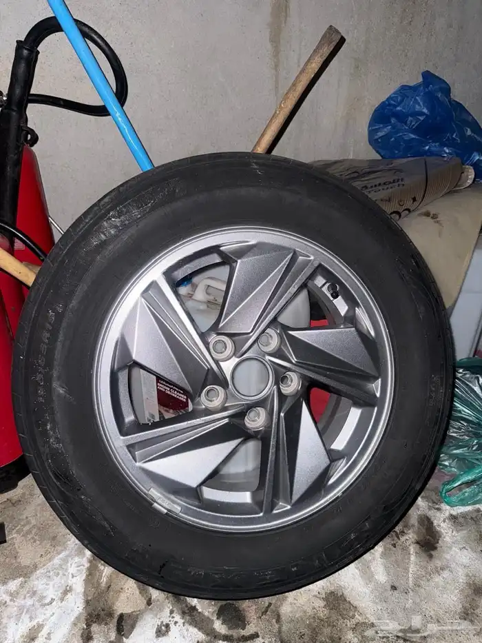 جنط الانترا 2024 اصلي وكاله 0