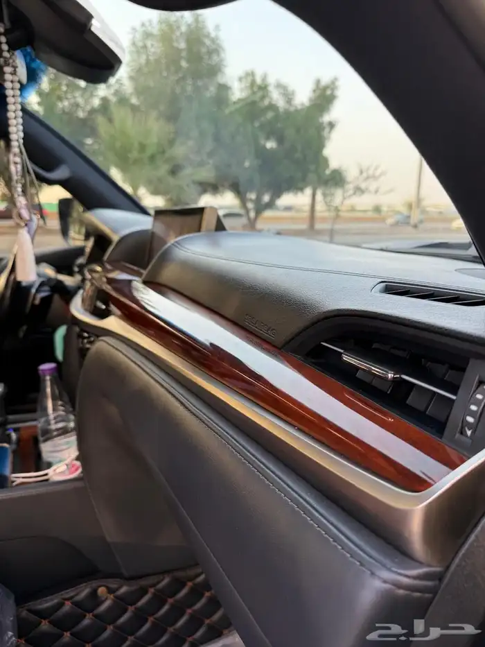 جيب لكزس بلاك ايديشن 2021 14