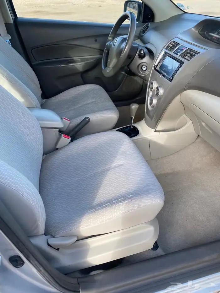 تويوتا يارس 4