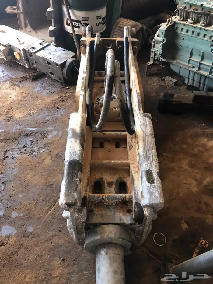 للبيع دقاق بوكلين 3