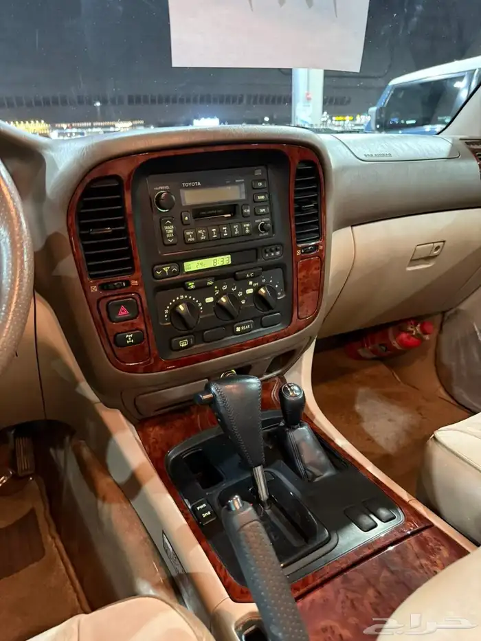 تويوتا VX-R مخززن 38