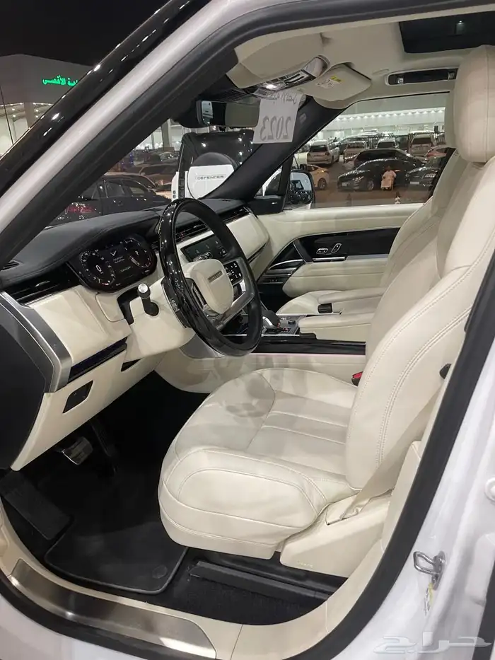 رنج روفر HSE V6 فل  أوبشن 2023 8