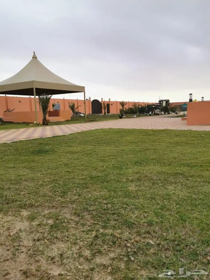 للبيع استراحه بمنطقه الهدا الشرافي قريبه من الجبيل 2