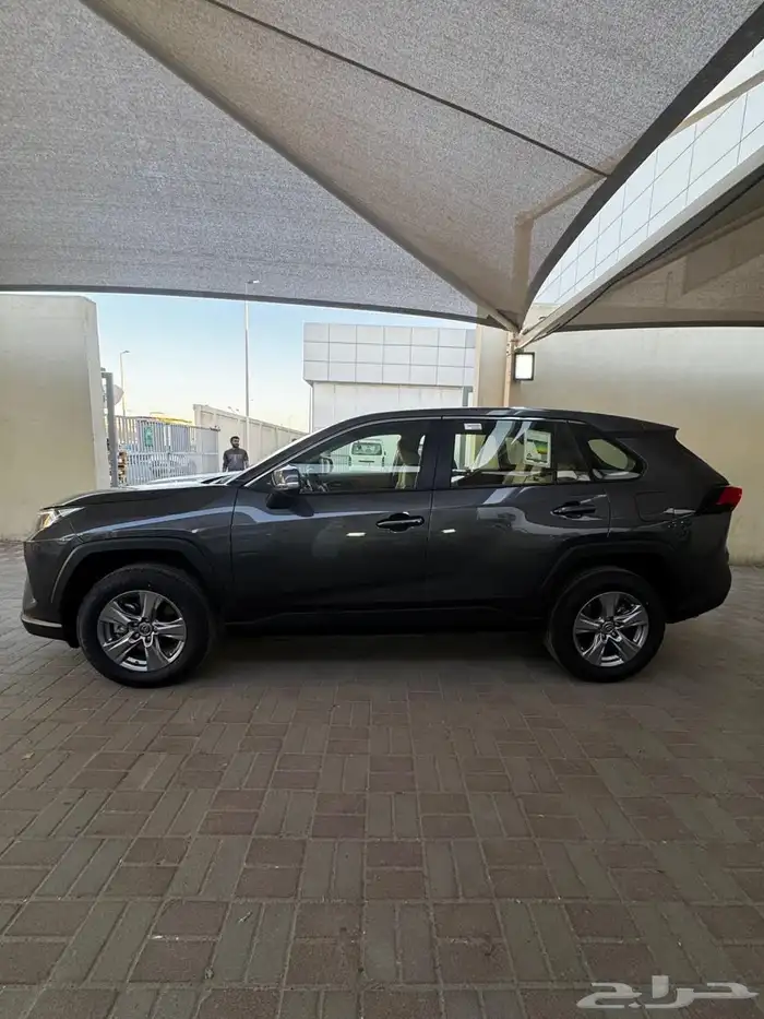 راف فور 2025 اصفار 8