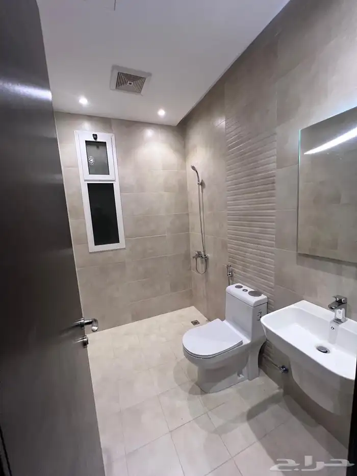 روف اجار حي الصوراري جديد 47 الف 2