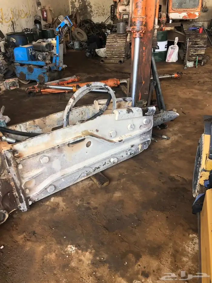 للبيع دقاق بوكلين 0