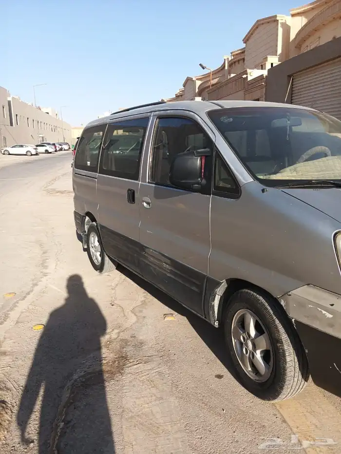 فان h1 2005 مكينة والقير على الشرط الحد 22 قابل للتفاوض 12