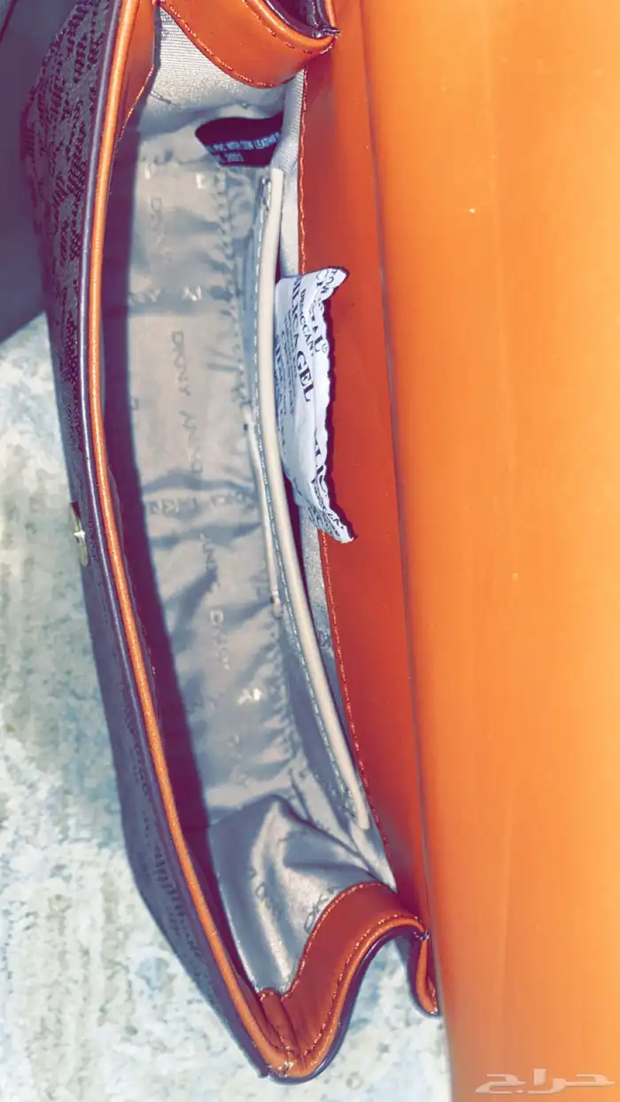 فايندرا حلق فضه ساعه ديور درجه اولى وشنطه كروسبوديDKNY 2