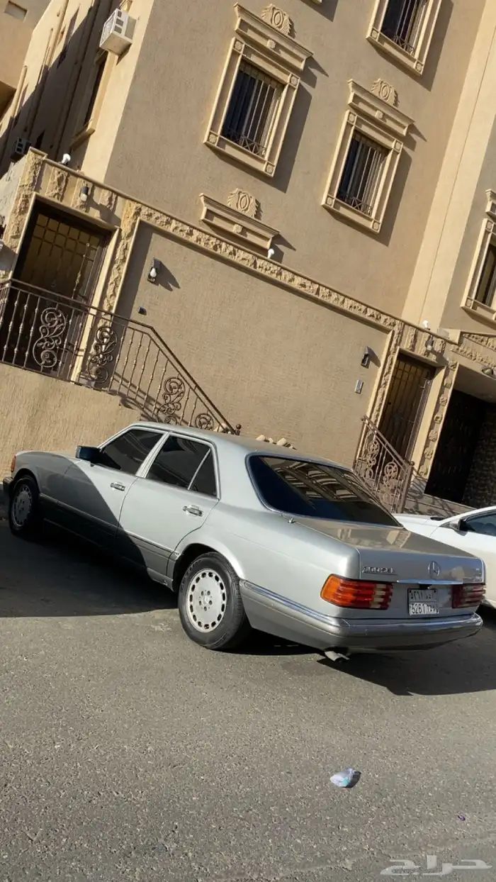 مرسيدس بنز 1990 SLE300 ((للبدل فقط)) 23