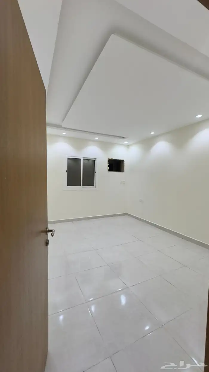 شقة للاجار حي الفضيلة 12