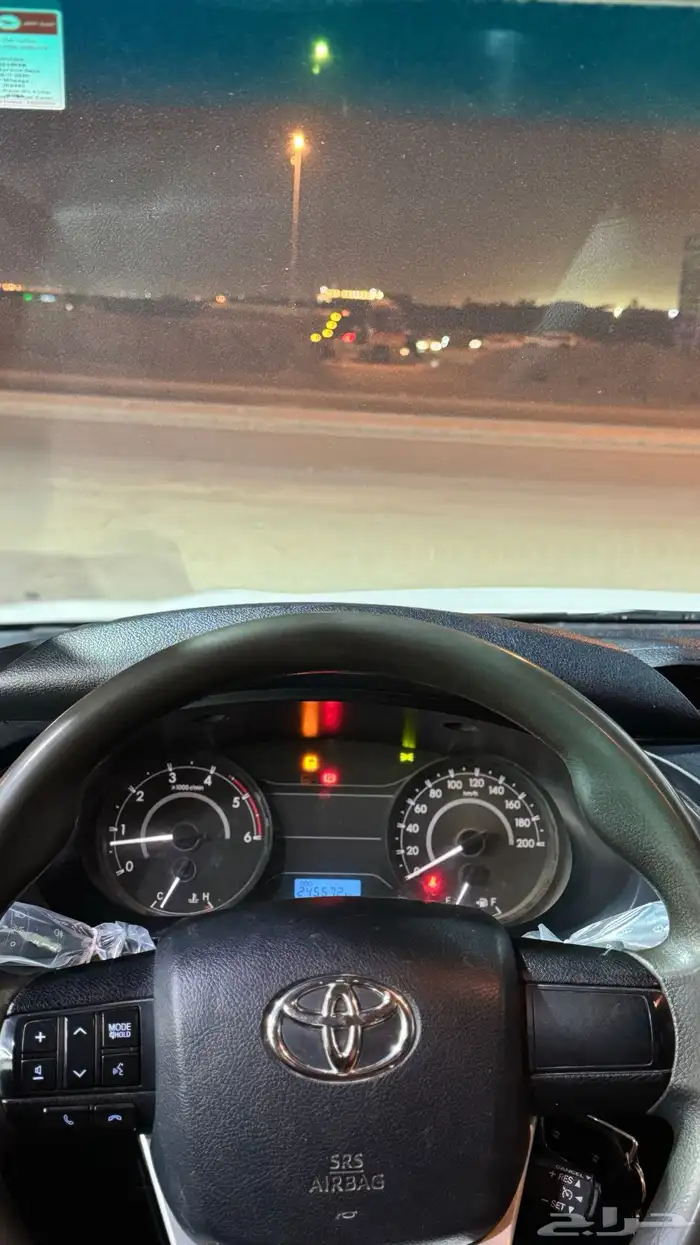 هايلوكس 2022 دبل ديزل 14