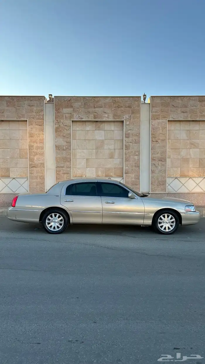 تاون كار 2011 نظيف 22