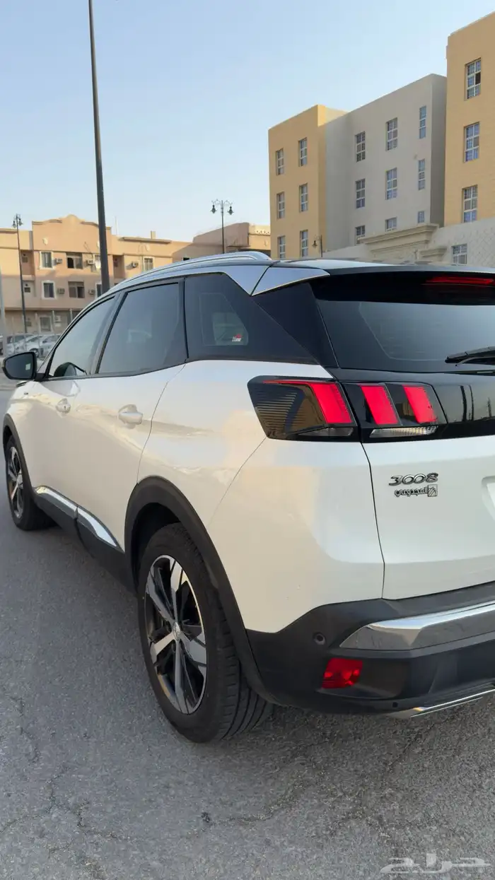 بيجو 3008 فل كامل 2021 GT 10