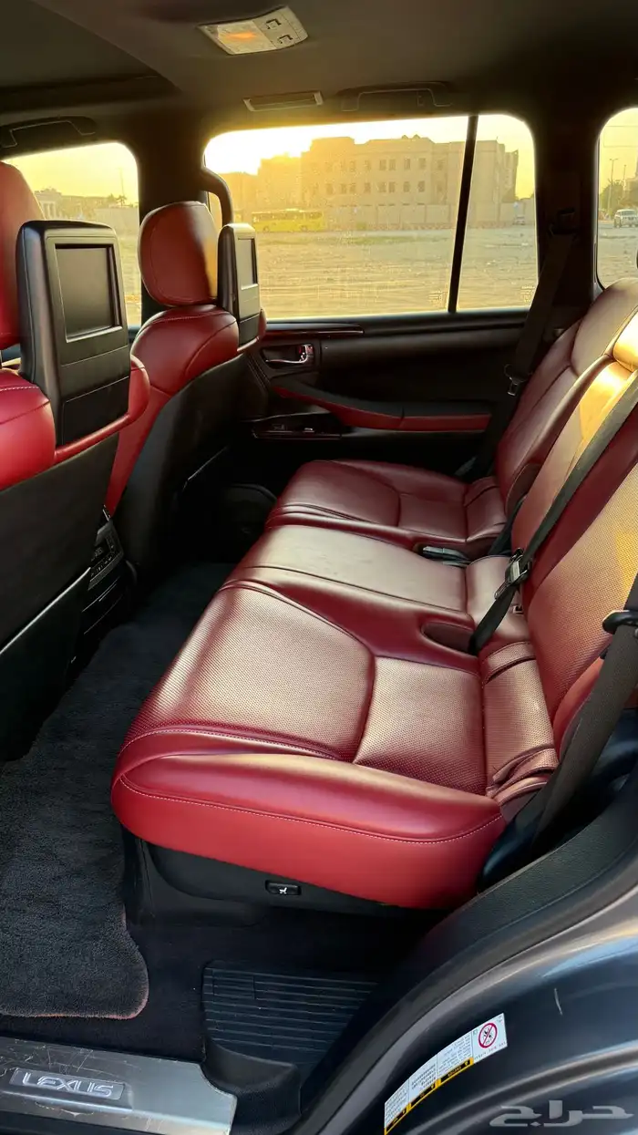للبيع جيب لكزس LX570 2014 فل كامل 28