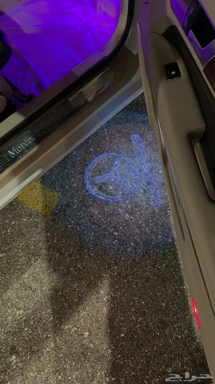 مرسيدس E200 2015 16