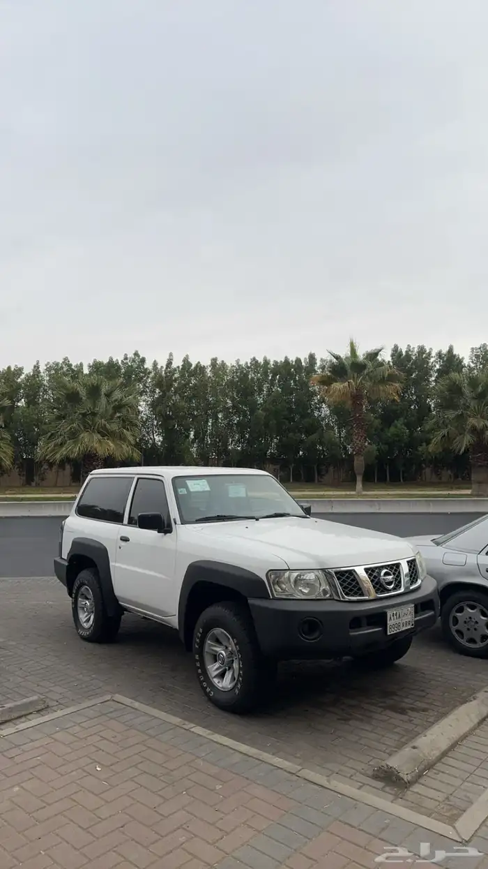 ربع نيسان باترول بدي وكالة ممشى قليل 8