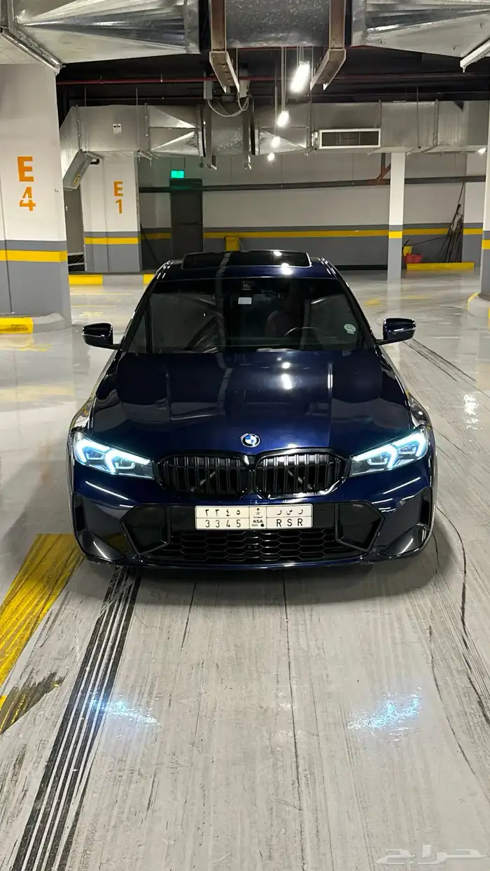 بي ام دبليو 330i 2023 2