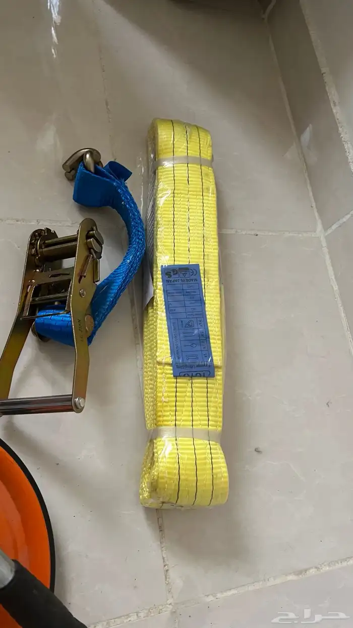 خردوات وادوات كلها جديده اللي يبغاها يتواصل خاص والبيع سمح 5