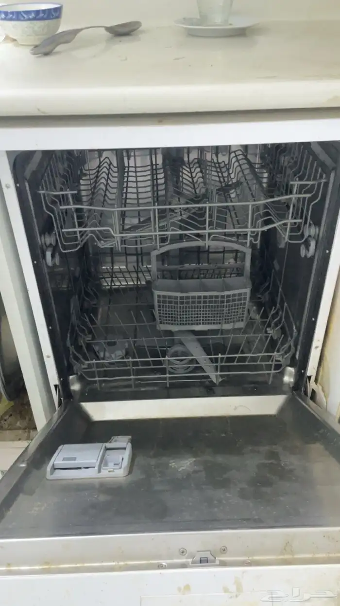 غسلات تحتاج صيانه على السوم 1