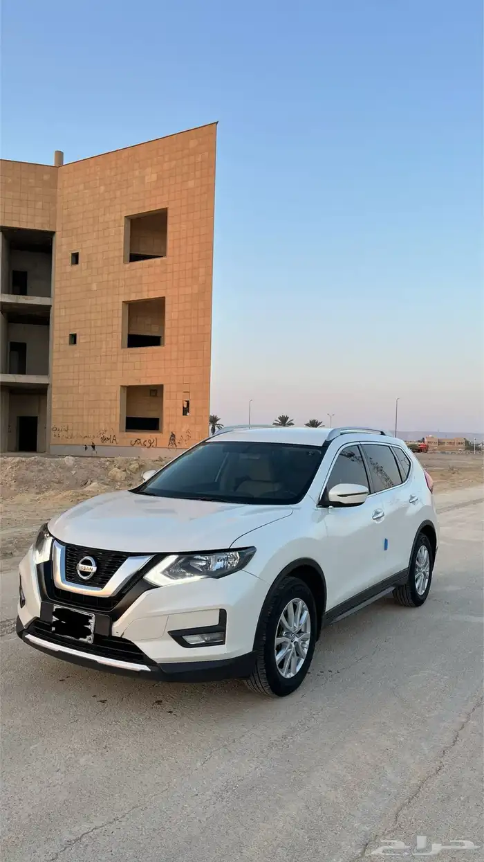 اكس تريل موديل 2022 1