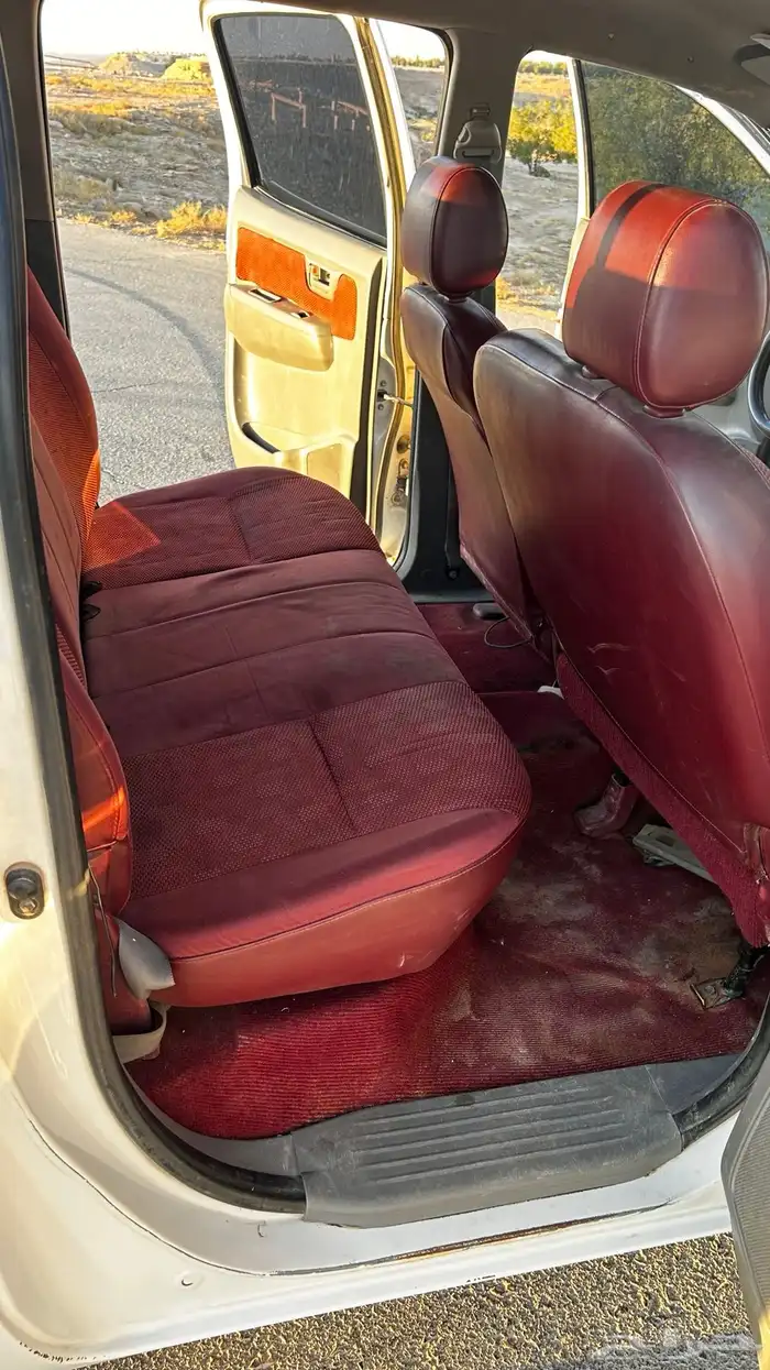 للبيع هايلوكس دفرنسين بنزين 6