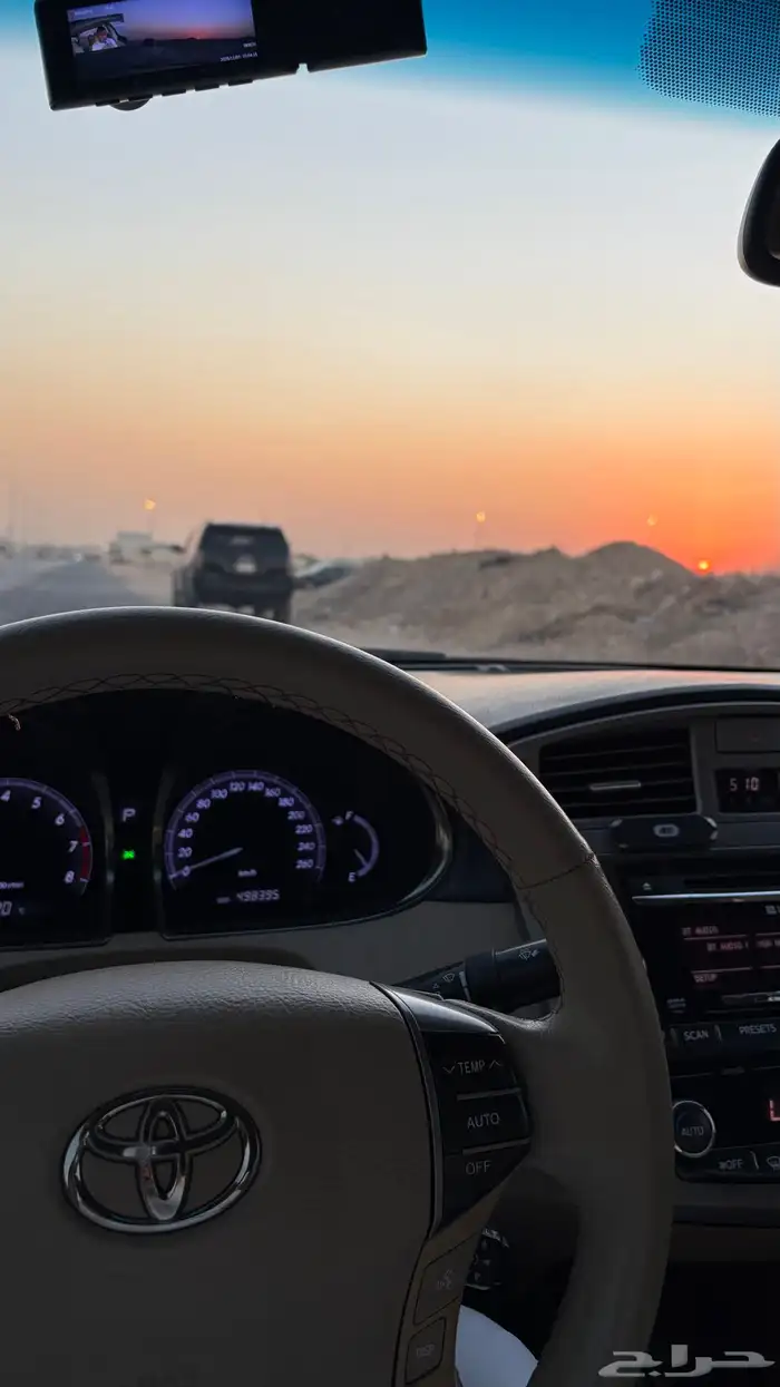 افالون 2012 اسود 10