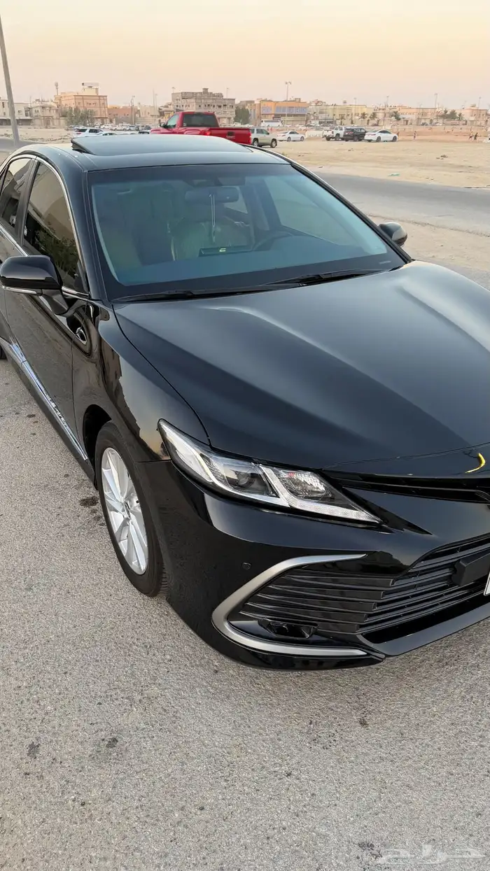 للبيع كامري 2024 شبه اصفار تم تنزيل الحد 3