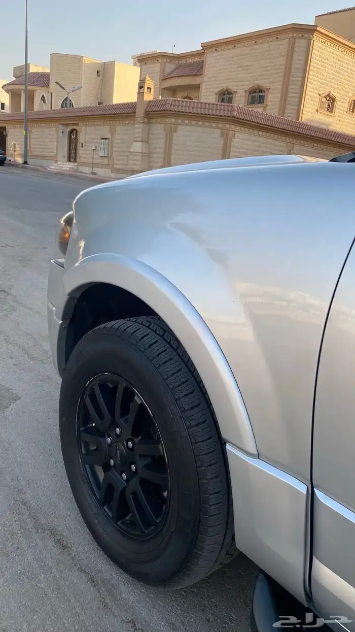 اكسبدشن 2013 XLT 8