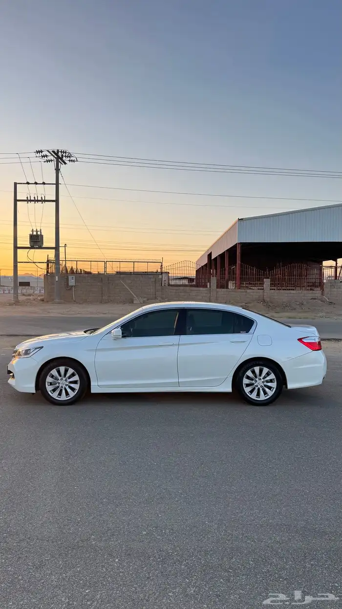 هوندا اكورد سبشل 2016 عداد قليل 252km 20