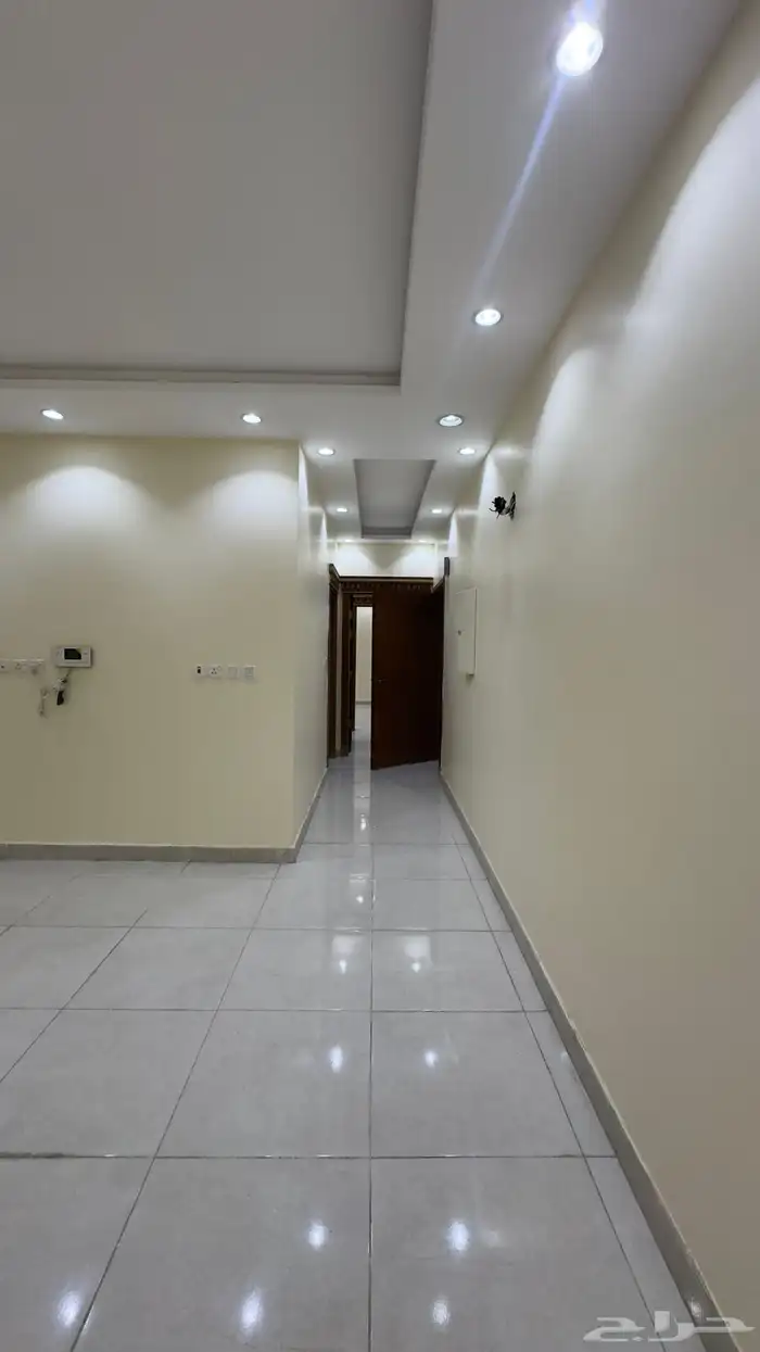 شقة للاجار حي الفضيلة 4