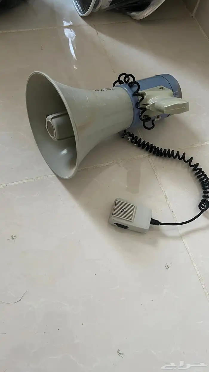 خردوات وادوات كلها جديده اللي يبغاها يتواصل خاص والبيع سمح 0