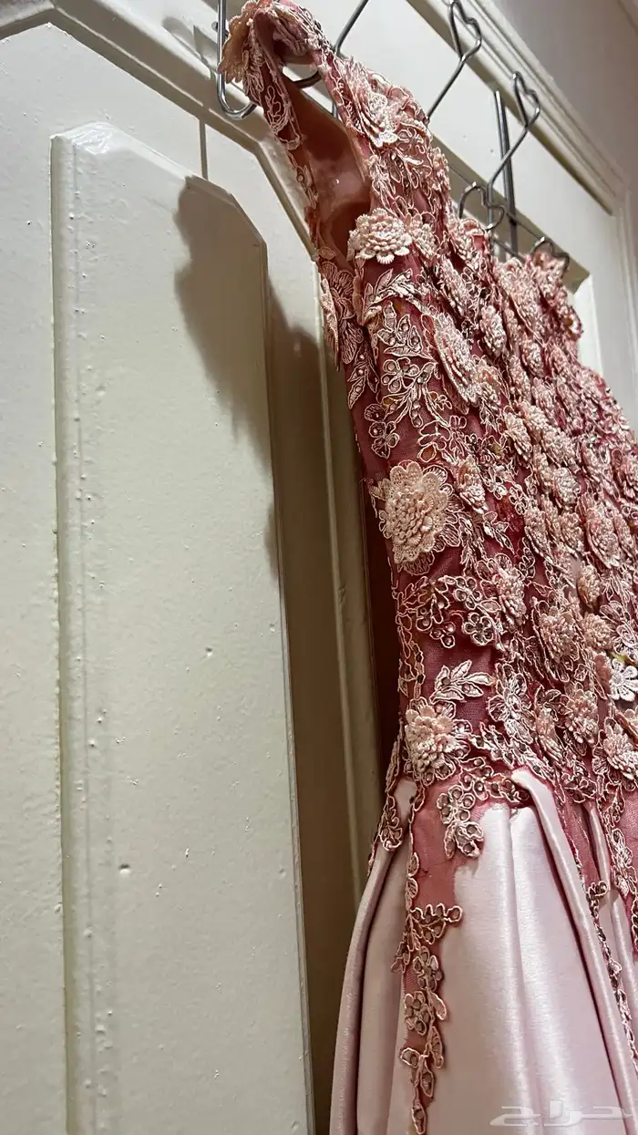 فستان عروسة ملكه فخم جدا 6