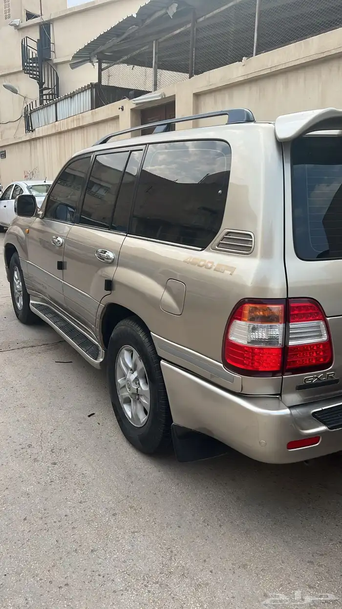 لاندكروزر 2006 2