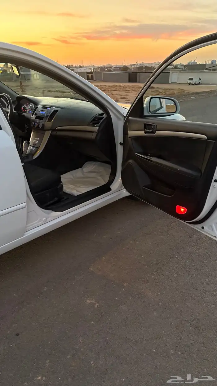 سوناتا 2011 13