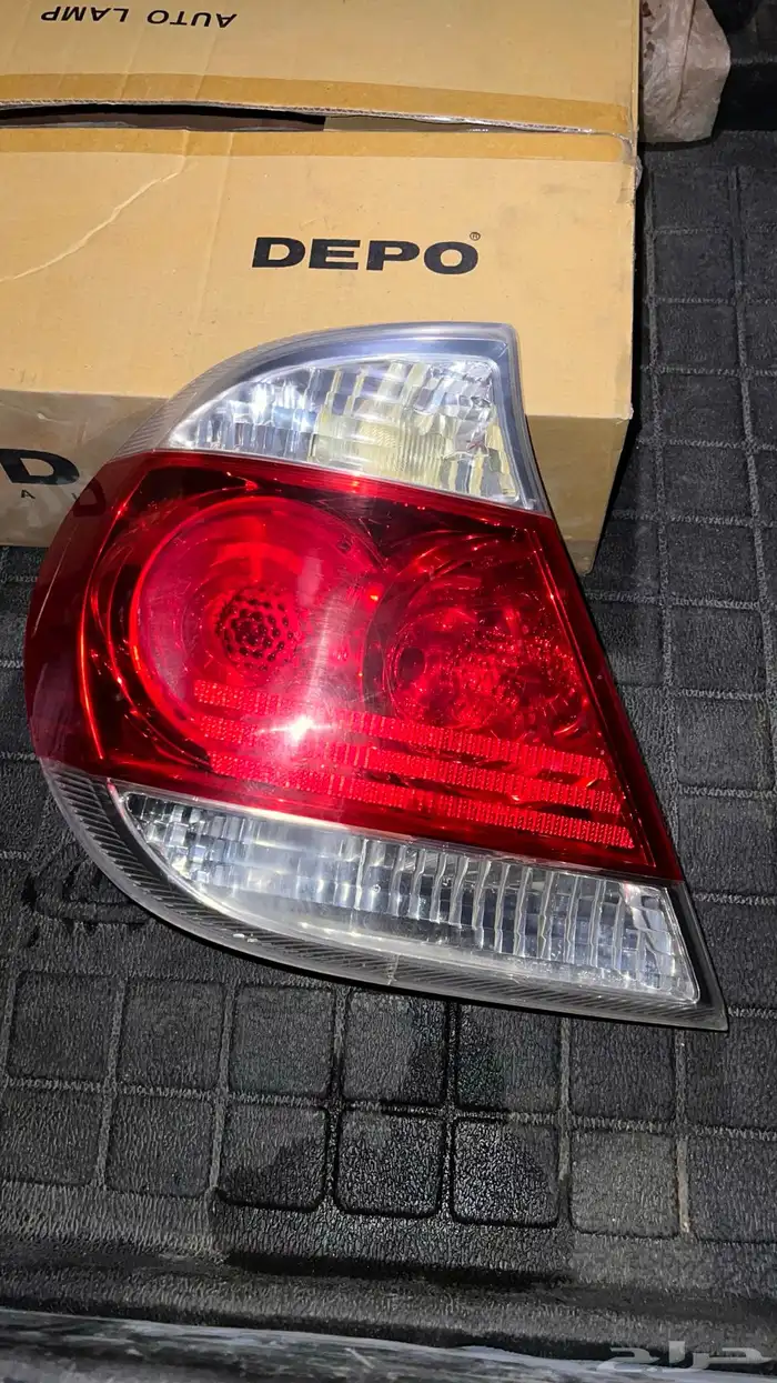 قطع كامري 2005 اسطب خلفي   عصى نور 0