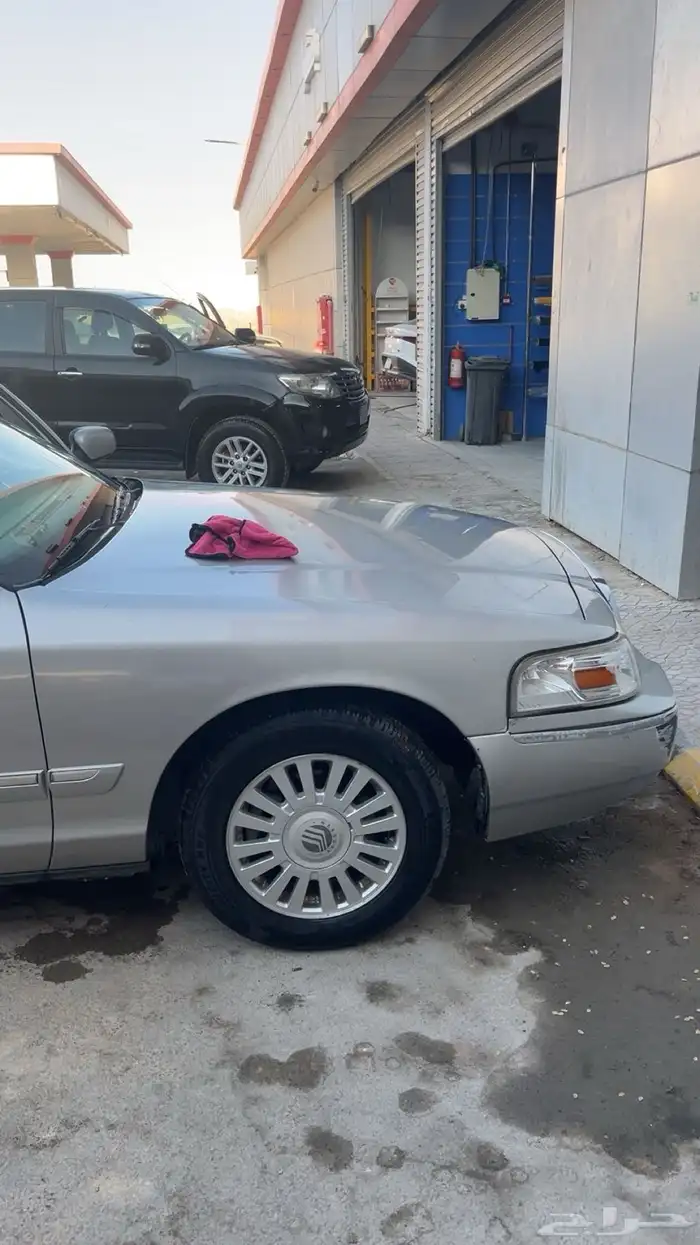 فورد ماركيز2007 5