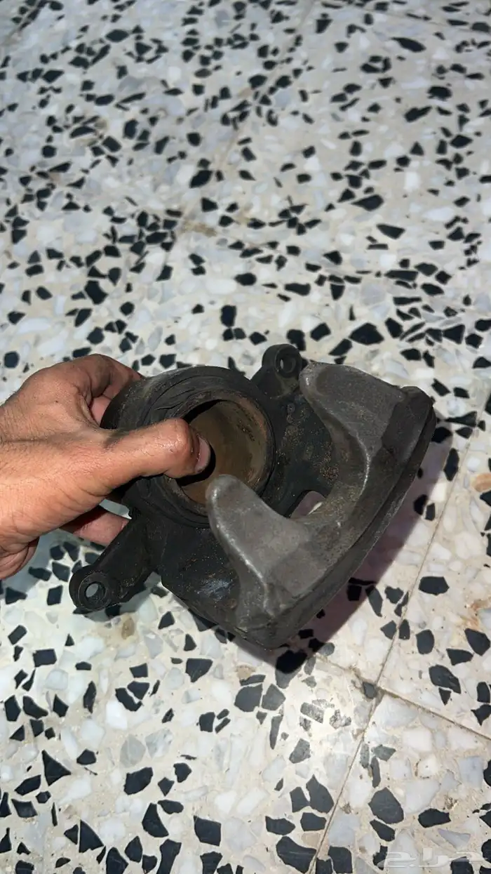 قطع كامري من 2003الى2006 اقرا الوصف 2