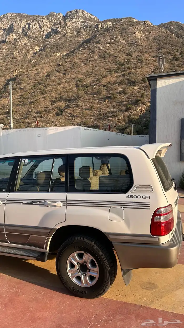 صالون GXR ليمتد 2003 عبداللطيف 2