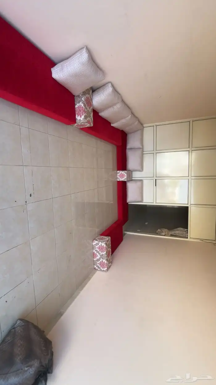 جلسة أرضية 1