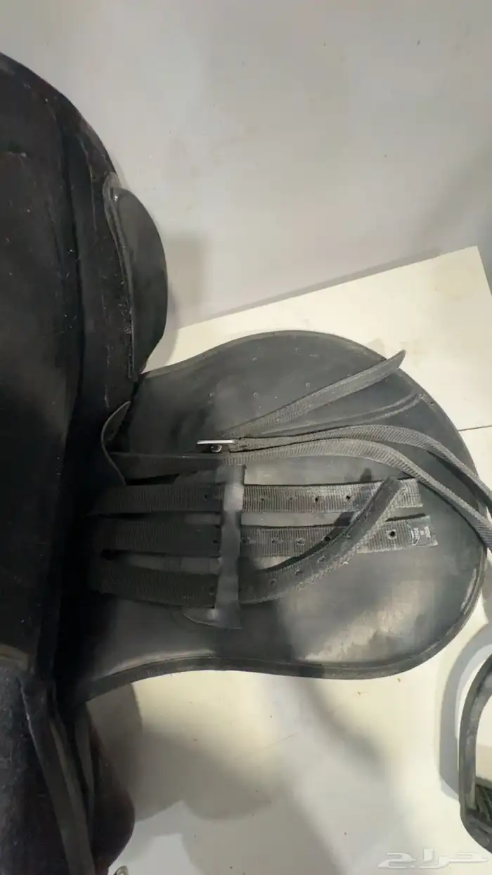 طقم ركوب خيل كامل شبه نظيف 3