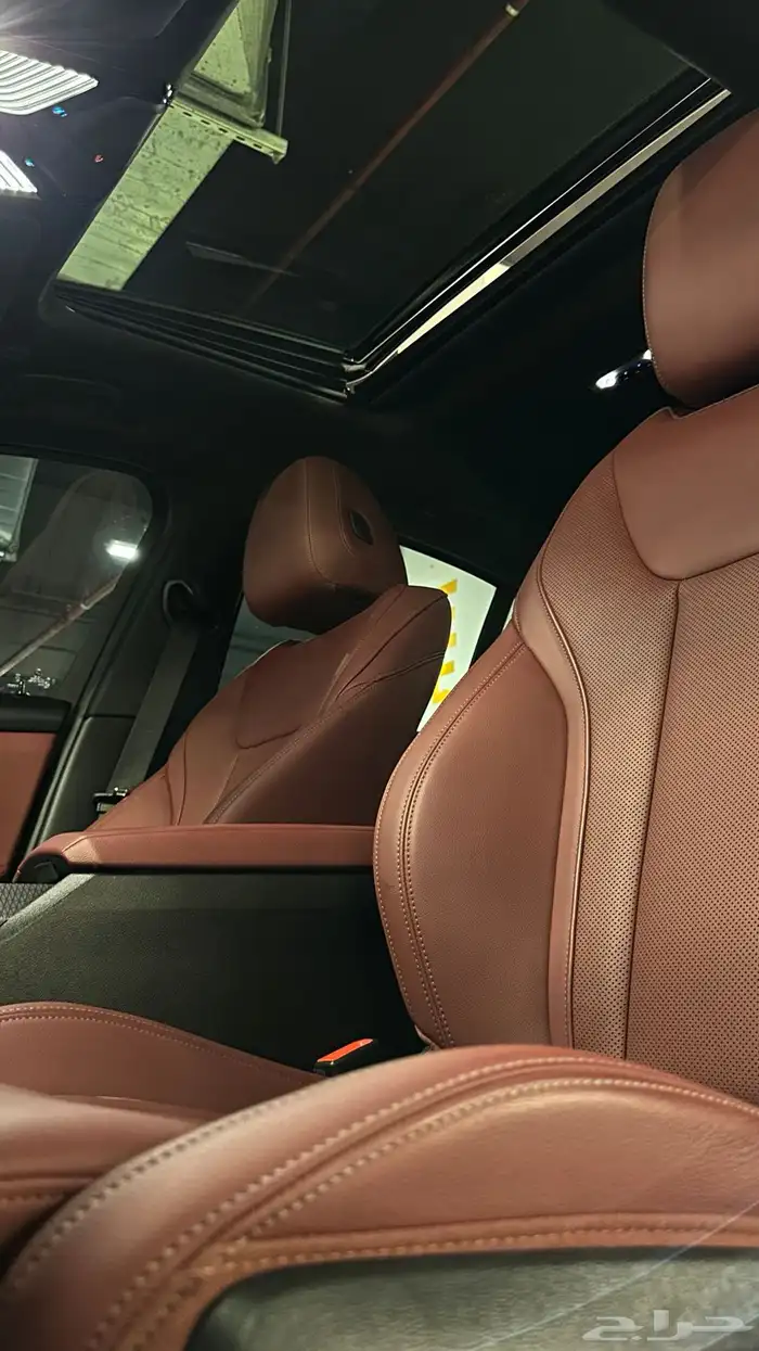 بي ام دبليو 330i 2023 31