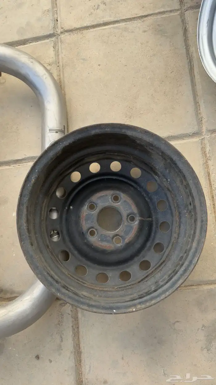 جنوط هايلوكس 2006 - 2015 أصلي وكاله 7