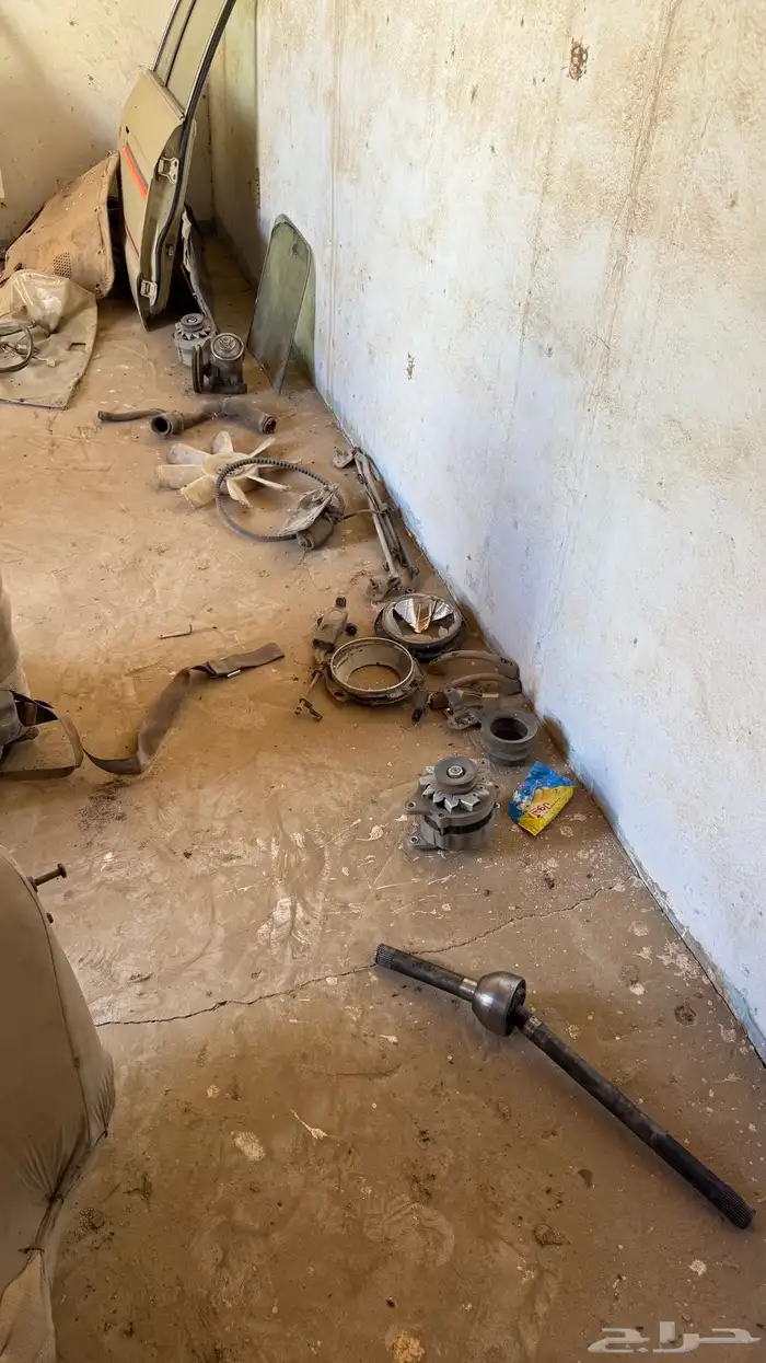 قطع غيار صلون قديم  قديم  المديل اربعه وثمانين 3