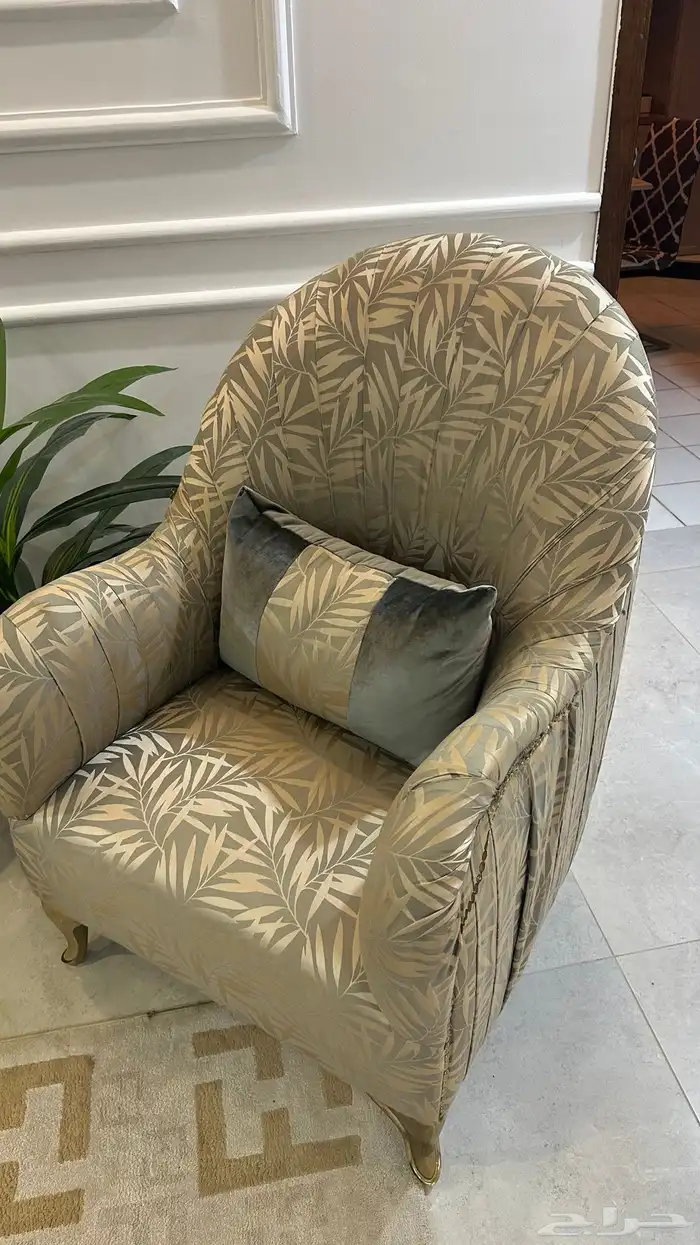 كنب 7 قطع اربع صغار وثلاث كبار 6