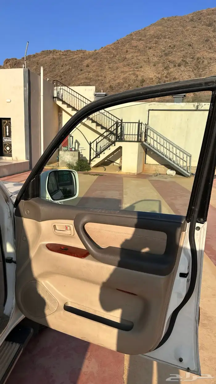 صالون GXR ليمتد 2003 عبداللطيف 11