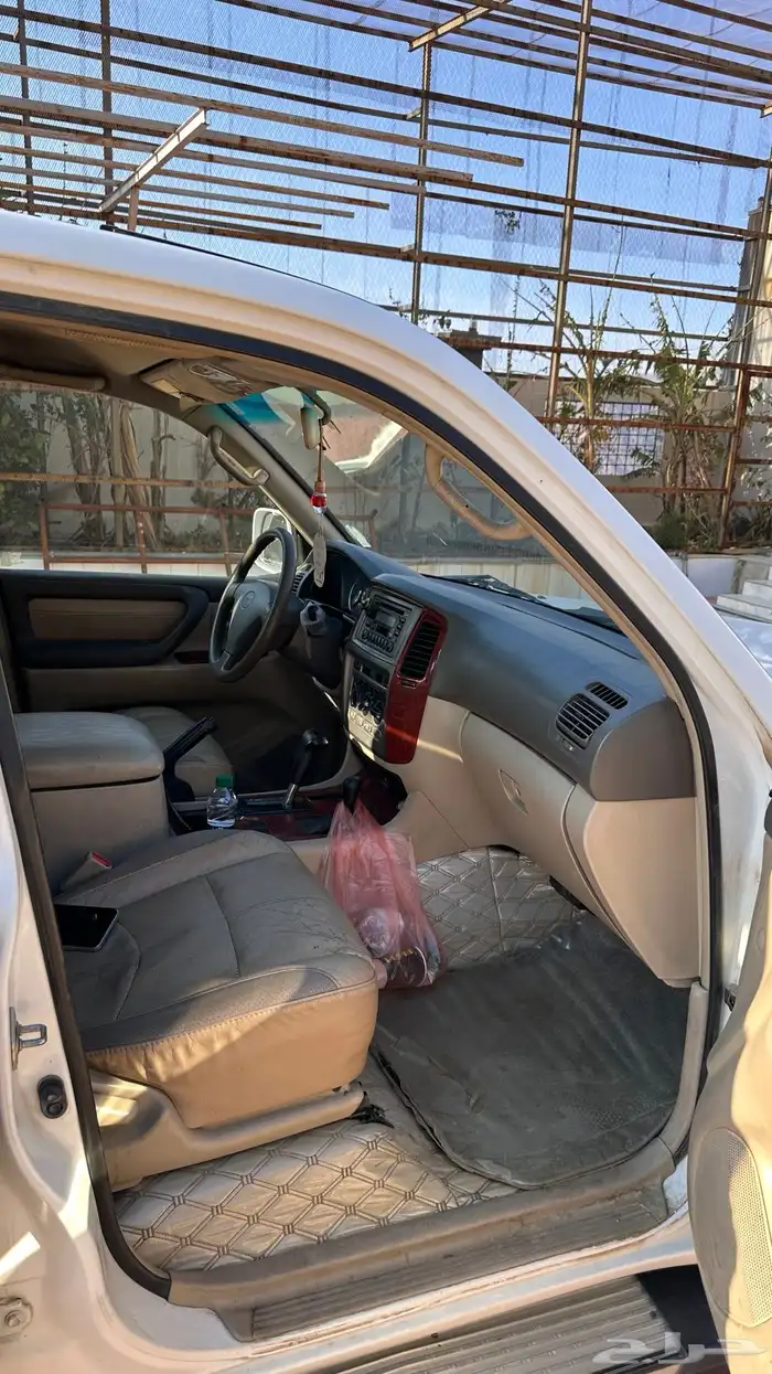 صالون GXR ليمتد 2003 عبداللطيف 10