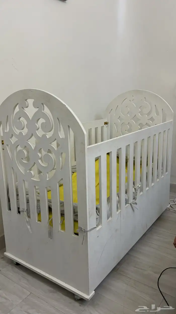 سرير أطفال 2