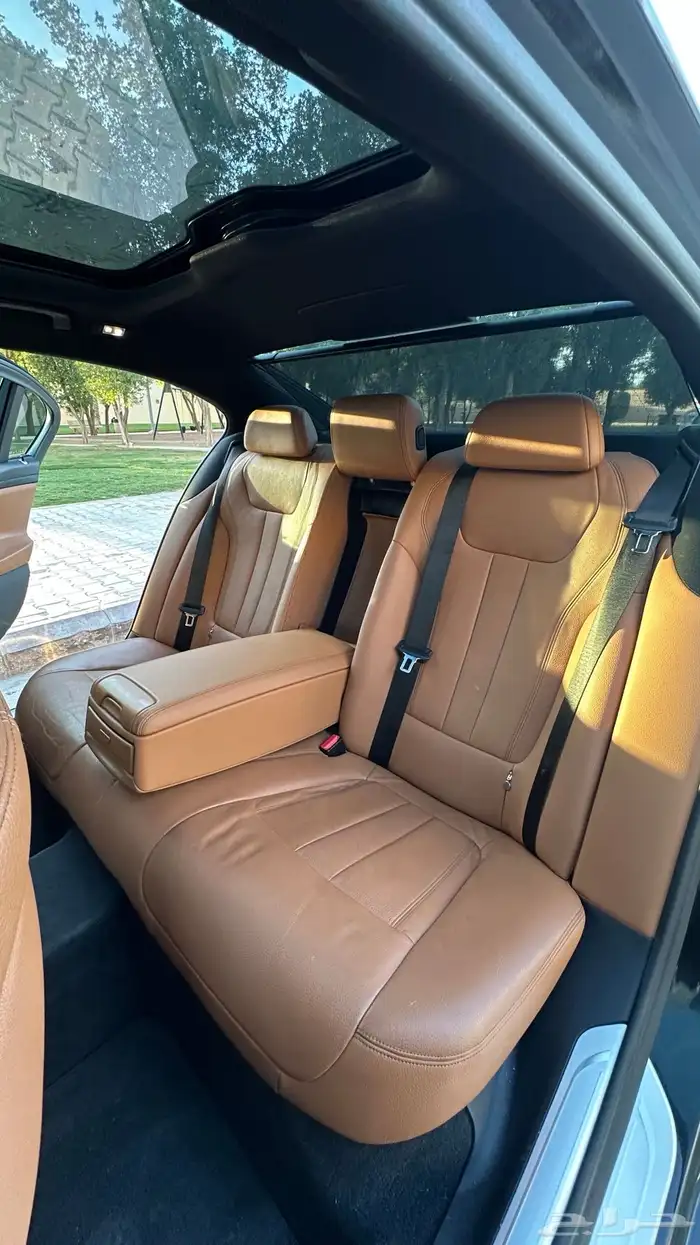 للبيع بي ام 730 Li موديل 2018 منوة المستخدم 39