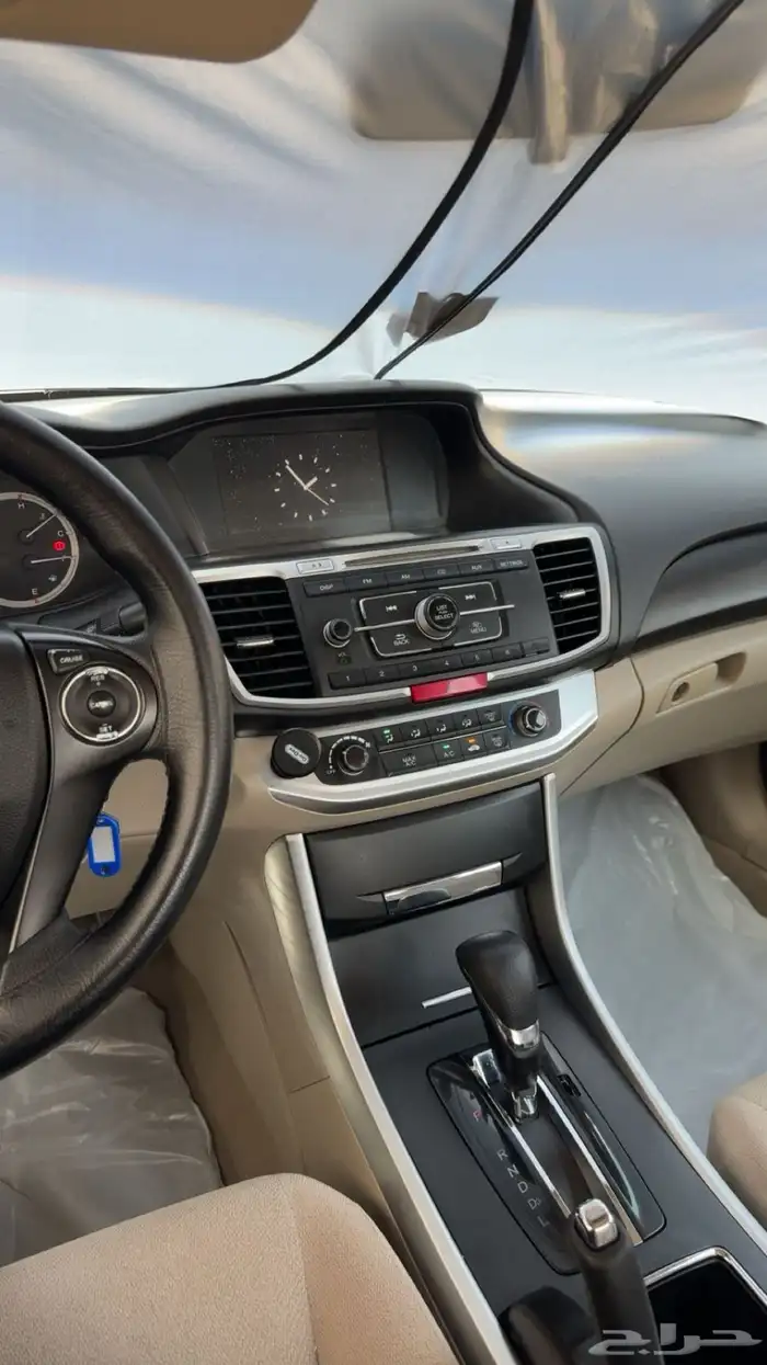 هوندا اكورد 2013 نظيف للبيع 4